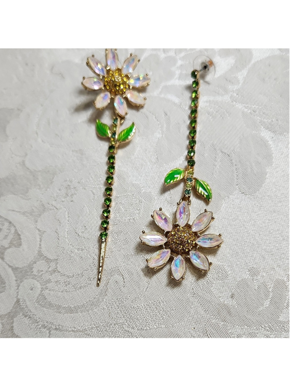 Betsey Johnson Crystal Daisy Flower Asymmetrical Linear Drop Earrings Statement